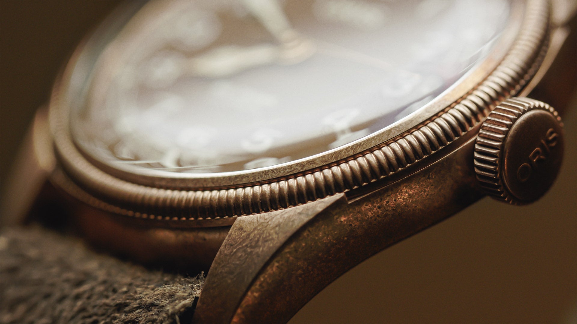 Big Crown Bronze Pointer Date 01 754 7741 3166-07 5 20 74BR - Premium Luxury Product