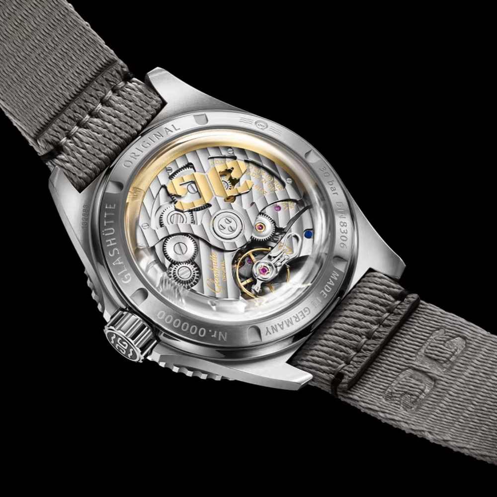 Glashutte Original Spezialist SeaQ Panorama Date Stainless steel Men's Watch - Premium Luxury Product