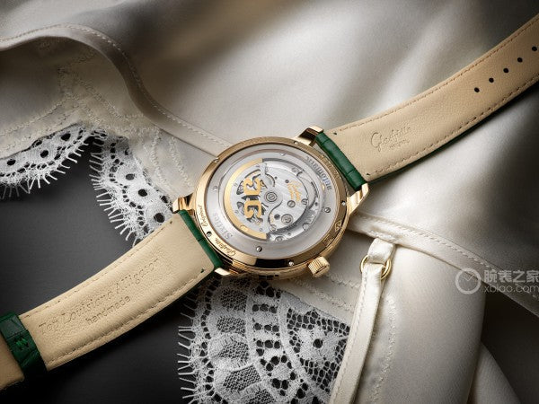 Glashutte Original Vintage Sixties Small Second 18K Rose God Men's Watch - Premium Luxury Product