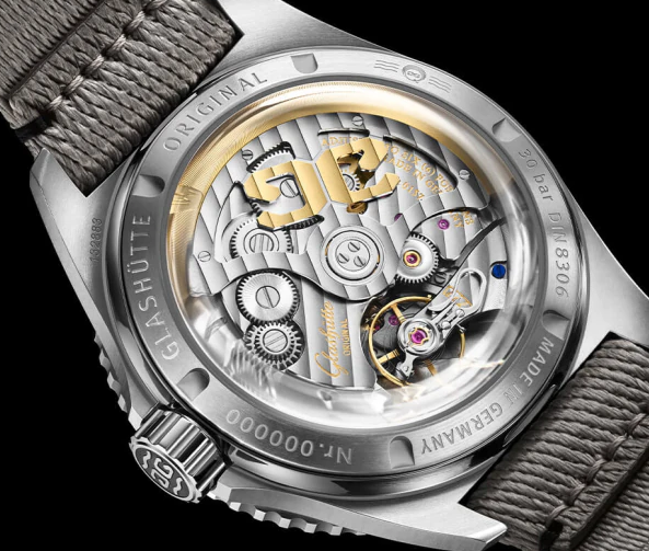 Glashutte Original Spezialist SeaQ Panorama Date Stainless steel Men's Watch