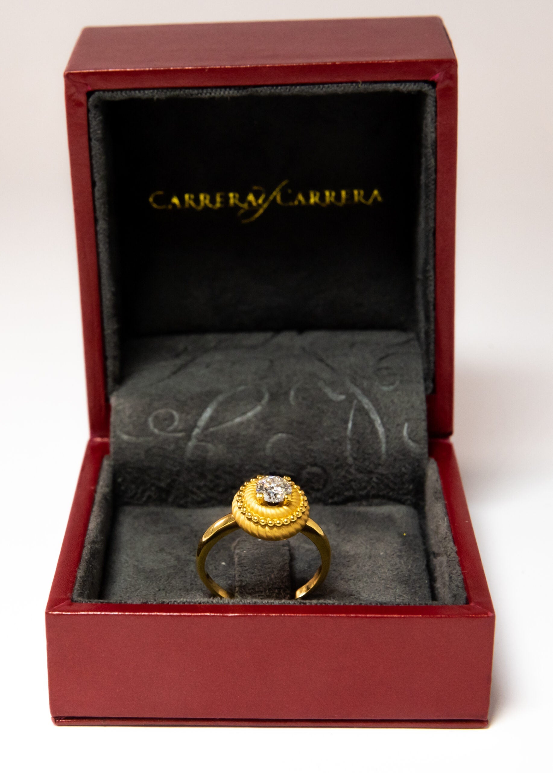 Carrera Y Carrera Pasodoble 18K Yellow Gold Diamond Ring - Premium Luxury Product
