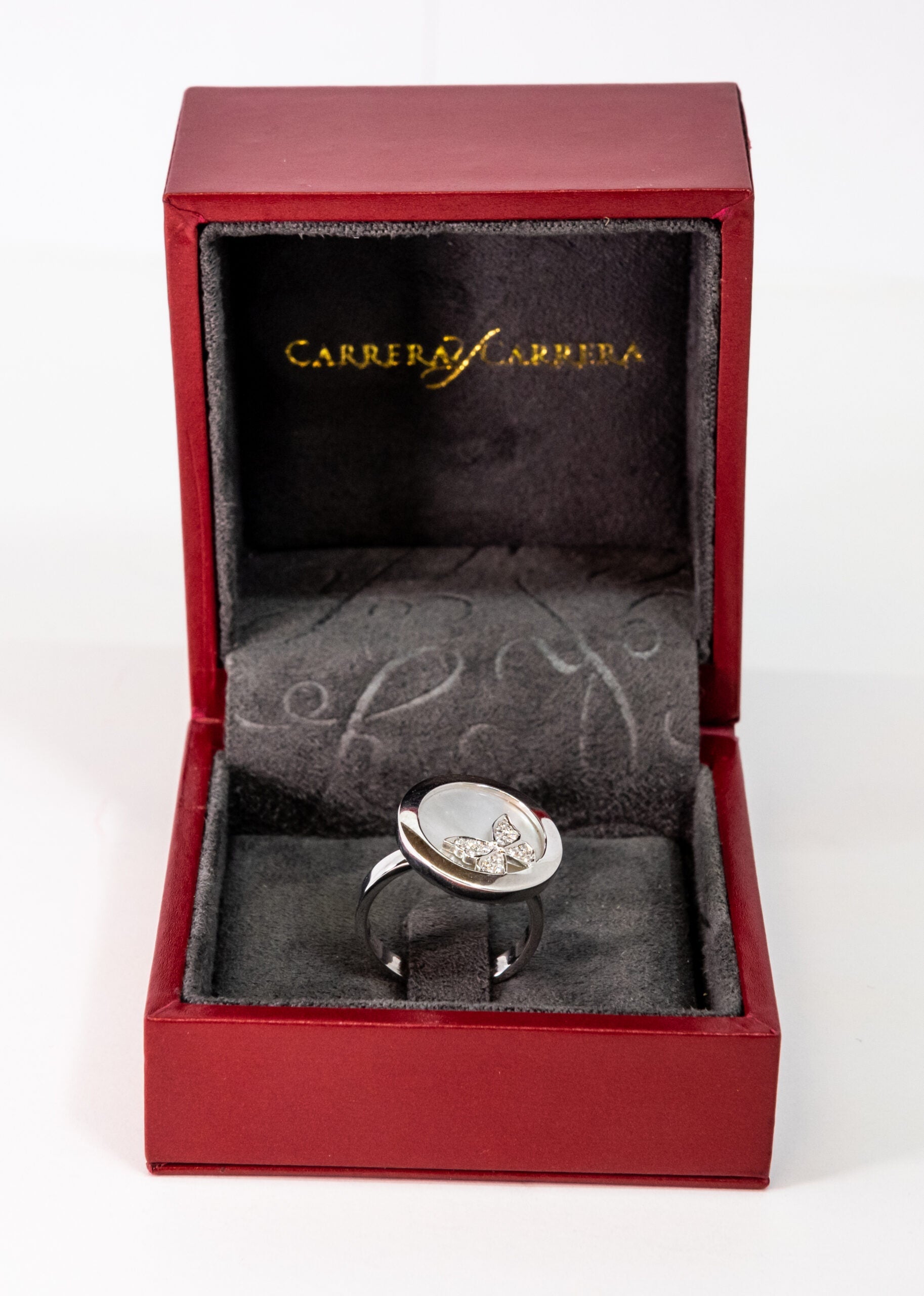 Carrera Y Carrera Baile de Mariposas 18K White Gold Mother of Pearl Ring - Premium Luxury Product