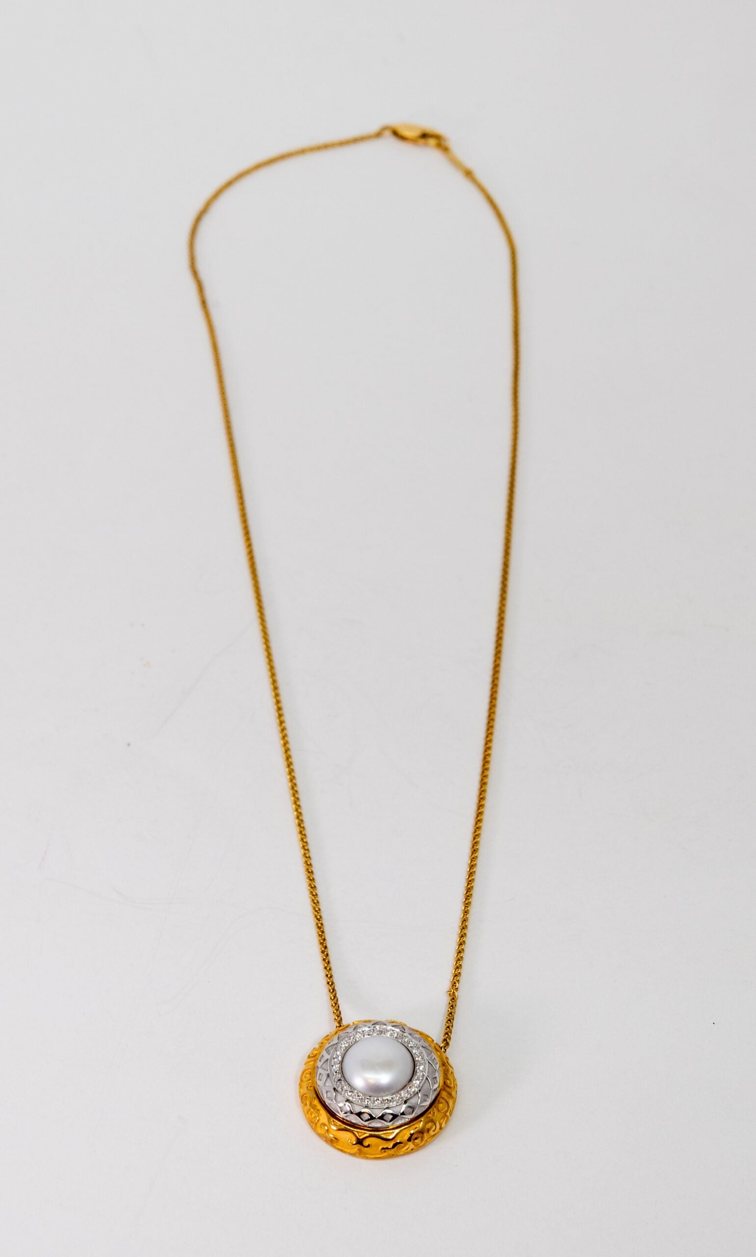 Carrera Y Carrera Musica Alegoria 18K Yellow Gold and 18K White Gold with Pearl Pendant