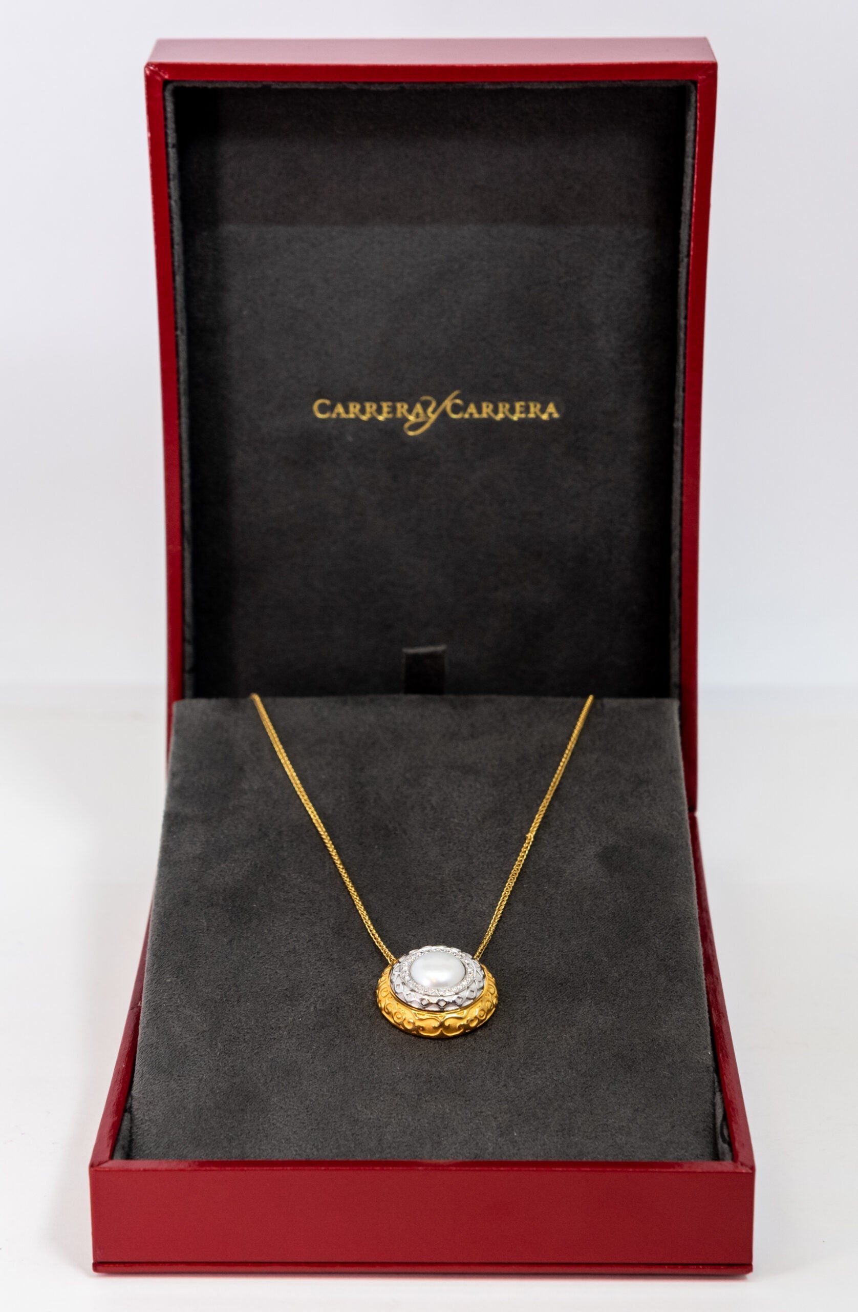 Carrera Y Carrera Musica Alegoria 18K Yellow Gold and 18K White Gold with Pearl Pendant - Premium Luxury Product