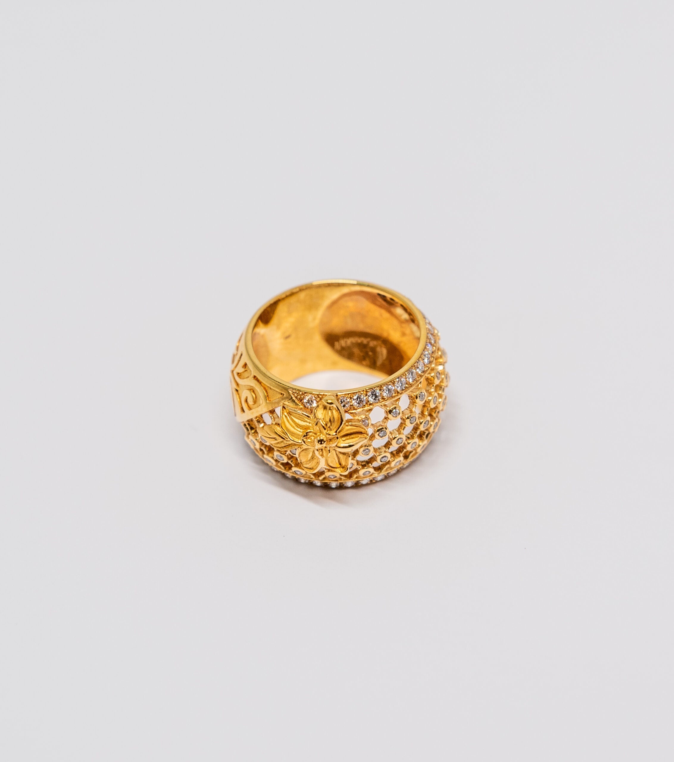 Carrera Y Carrera Sierpes 18K Yellow Gold and Diamonds Ring - Premium Luxury Product