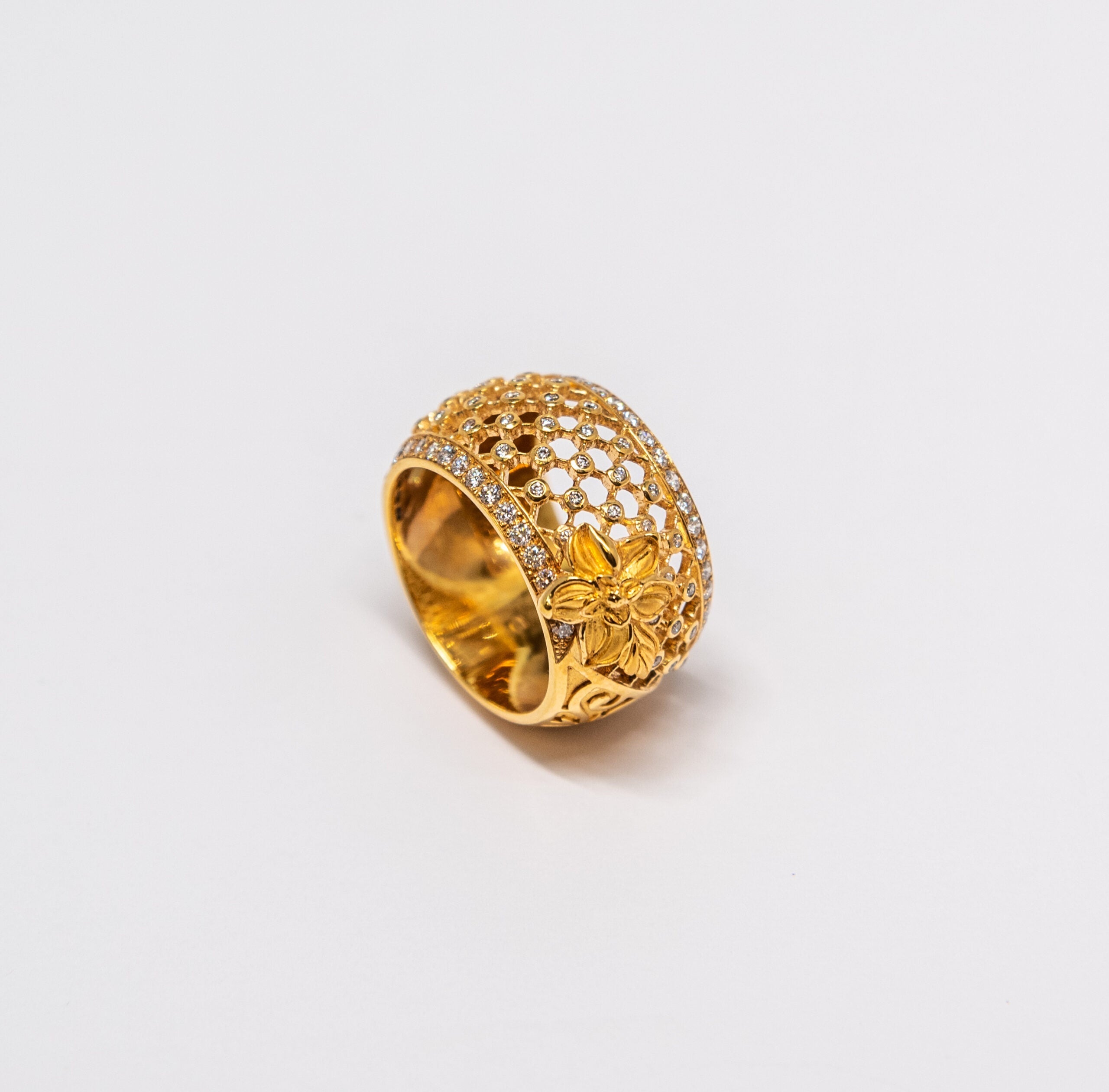Carrera Y Carrera Sierpes 18K Yellow Gold and Diamonds Ring