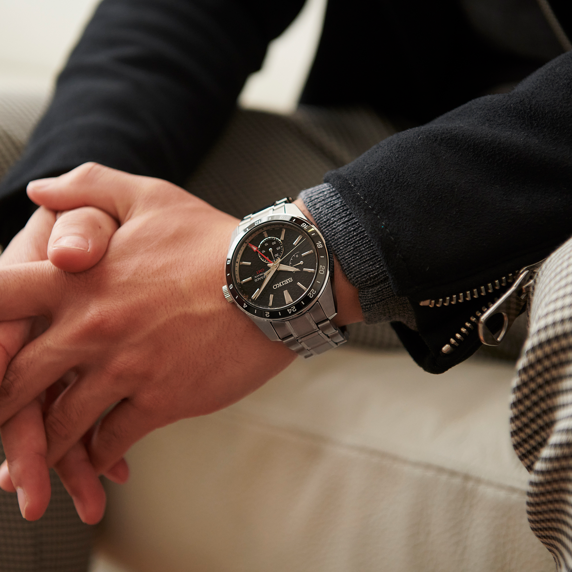 SEIKO PRESAGE SHARP-EDGED SERIES GMT SPB221