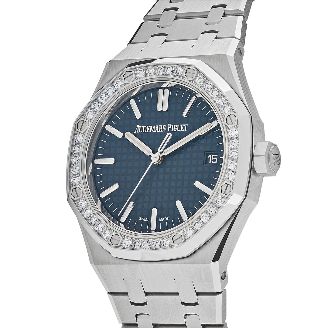 Audemars Piguet Royal Oak 15551ST.ZZ.1356ST.05 Selfwinding Stainless Steel Blue Dial Diamond Bezel (2023)