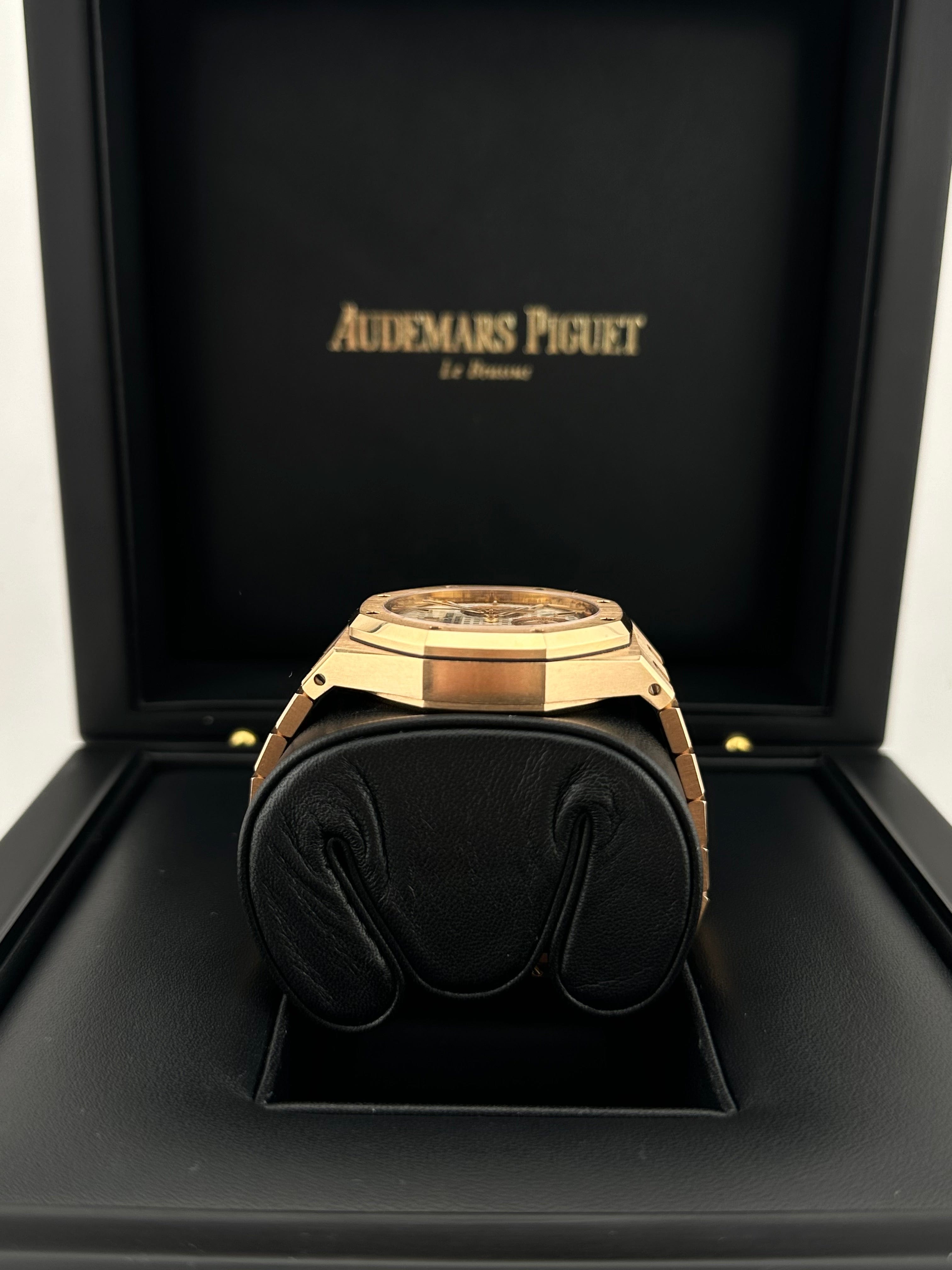 Audemars Piguet Royal Oak 26315OR.OO.1256OR.01 Chronograph Rose Gold Silver Dial