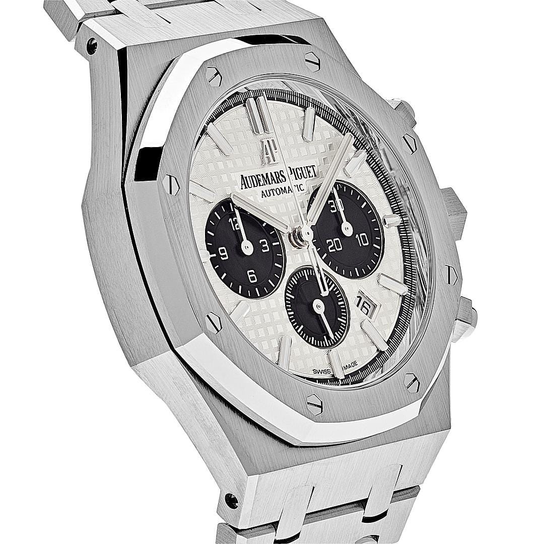 Audemars Piguet Royal Oak 26331ST.OO.1220ST.03 Selfwinding Chronograph Stainless Steel White Dial (2017)