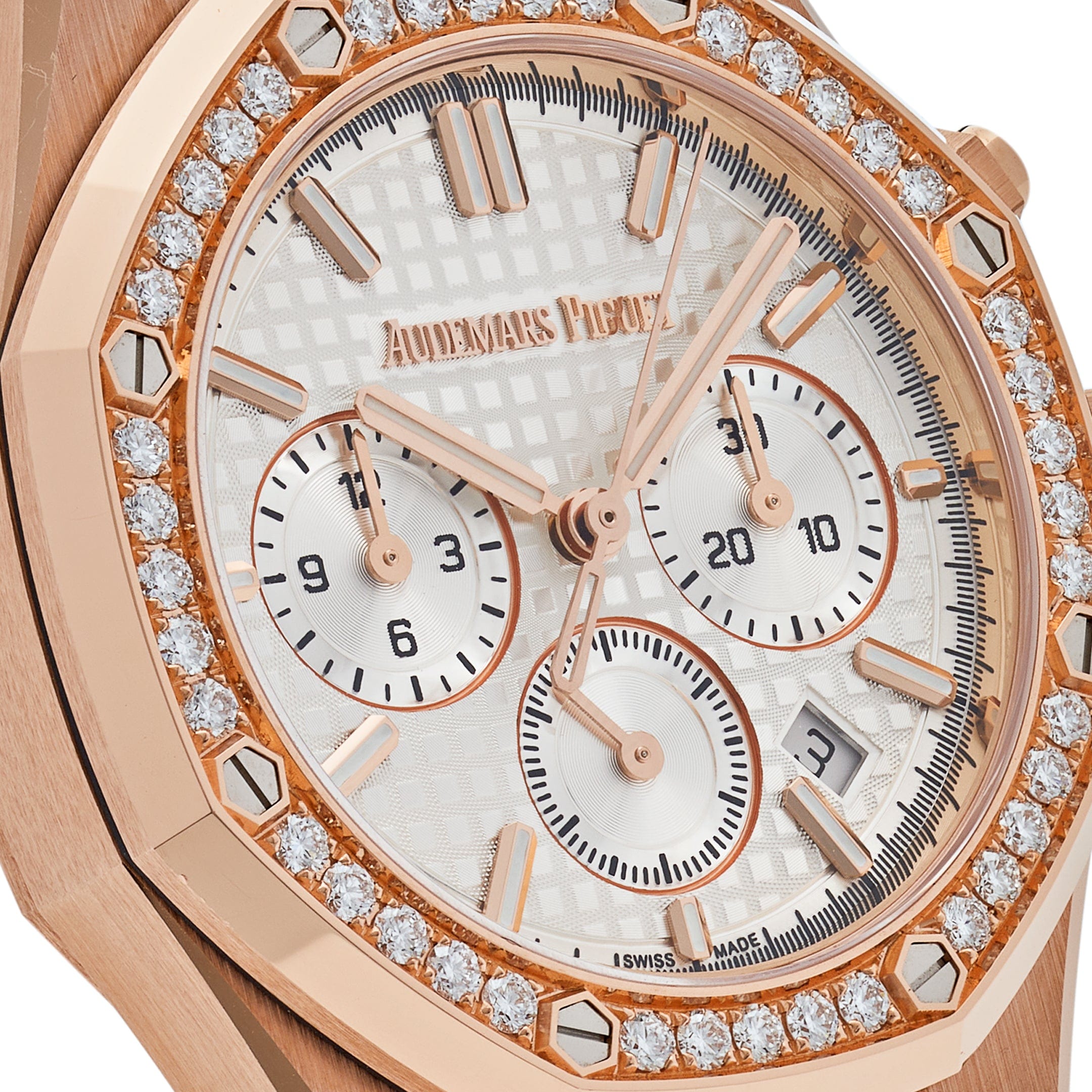 Audemars Piguet Royal Oak 26715OR.ZZ.1356OR.01 Selfwinding Chronograph Rose Gold Diamond Bezel (2022)