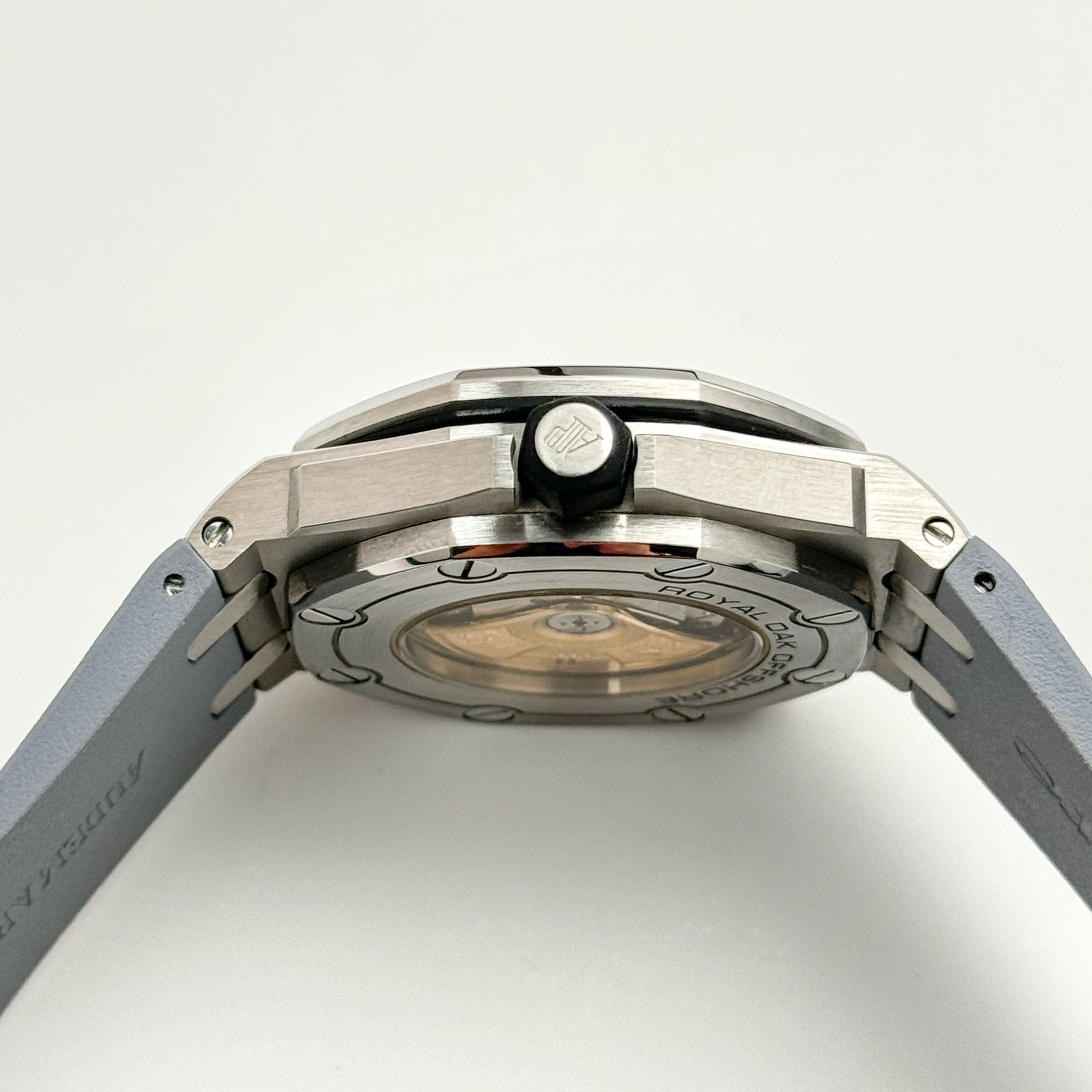 Audemars Piguet Royal Oak Offshore 15710ST.OO.A002CA.02  Diver Stainless Steel White Dial (2016)