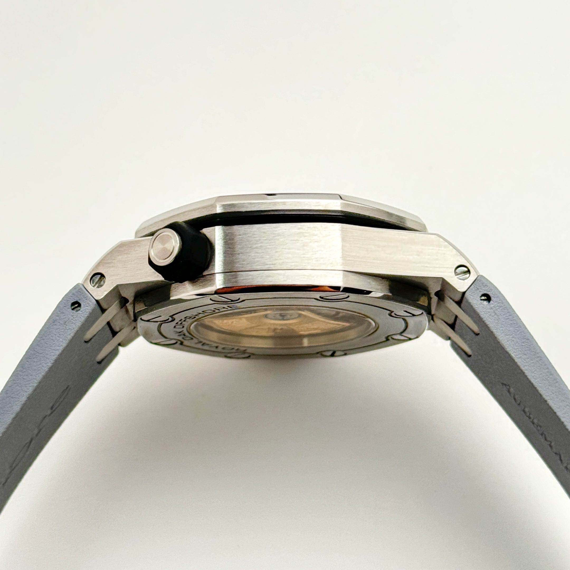 Audemars Piguet Royal Oak Offshore 15710ST.OO.A002CA.02  Diver Stainless Steel White Dial (2016)