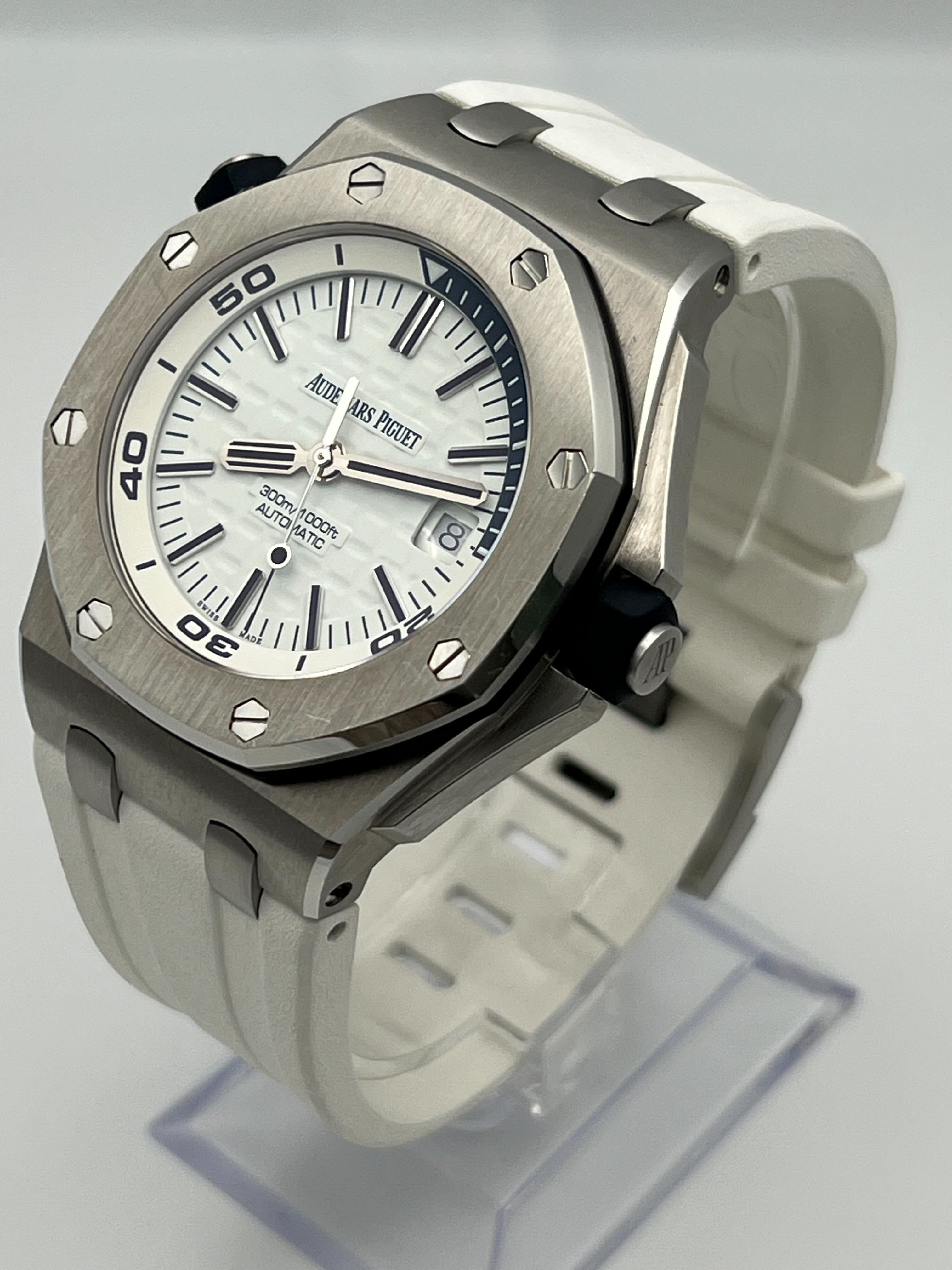 Audemars Piguet Royal Oak Offshore 15710ST.OO.A010CA.01 Diver Stainless Steel White Dial - Premium Luxury Product