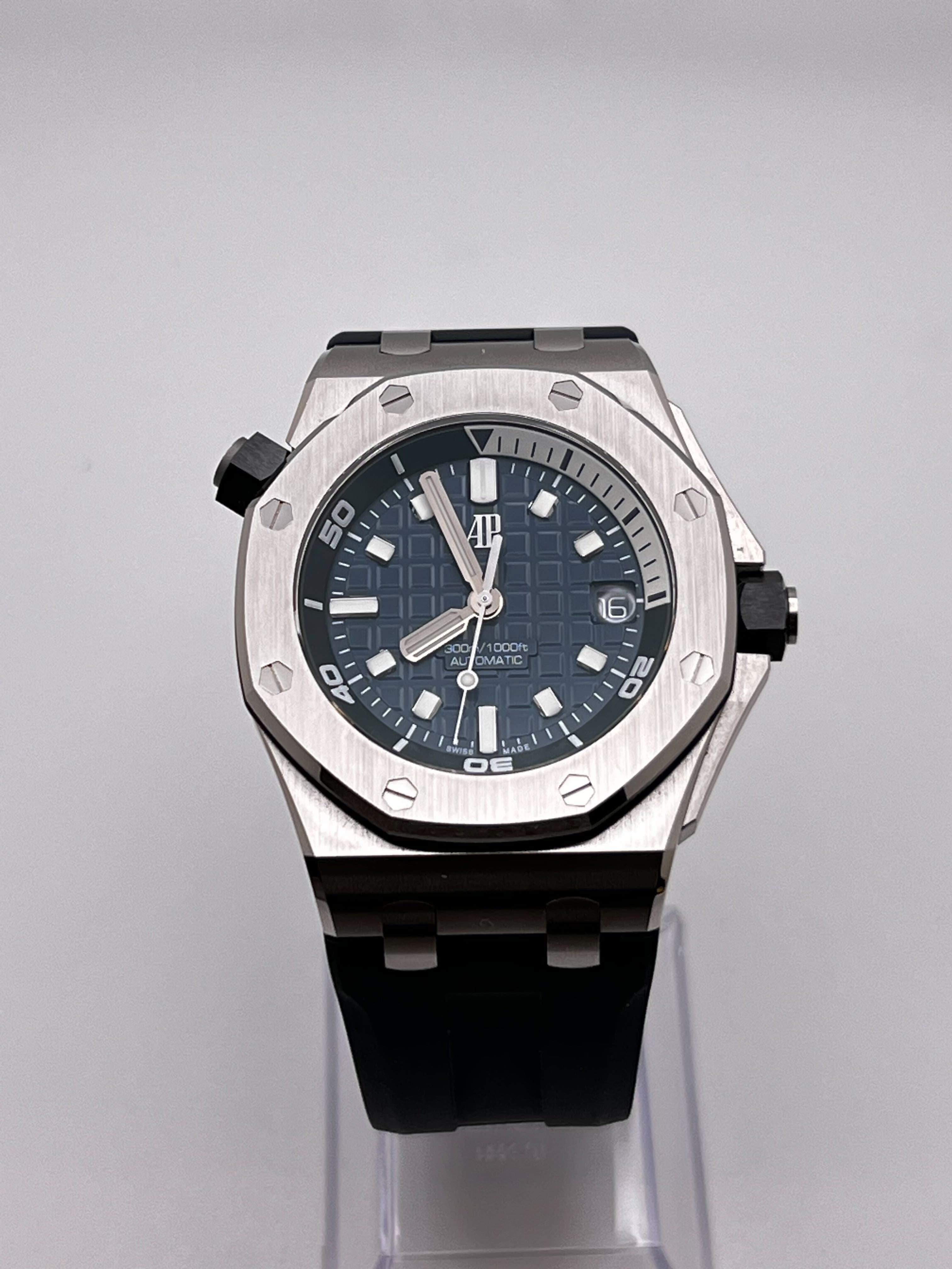 Audemars Piguet Royal Oak Offshore 15720ST.OO.A027CA.01 Diver Stainless Steel Blue Dial