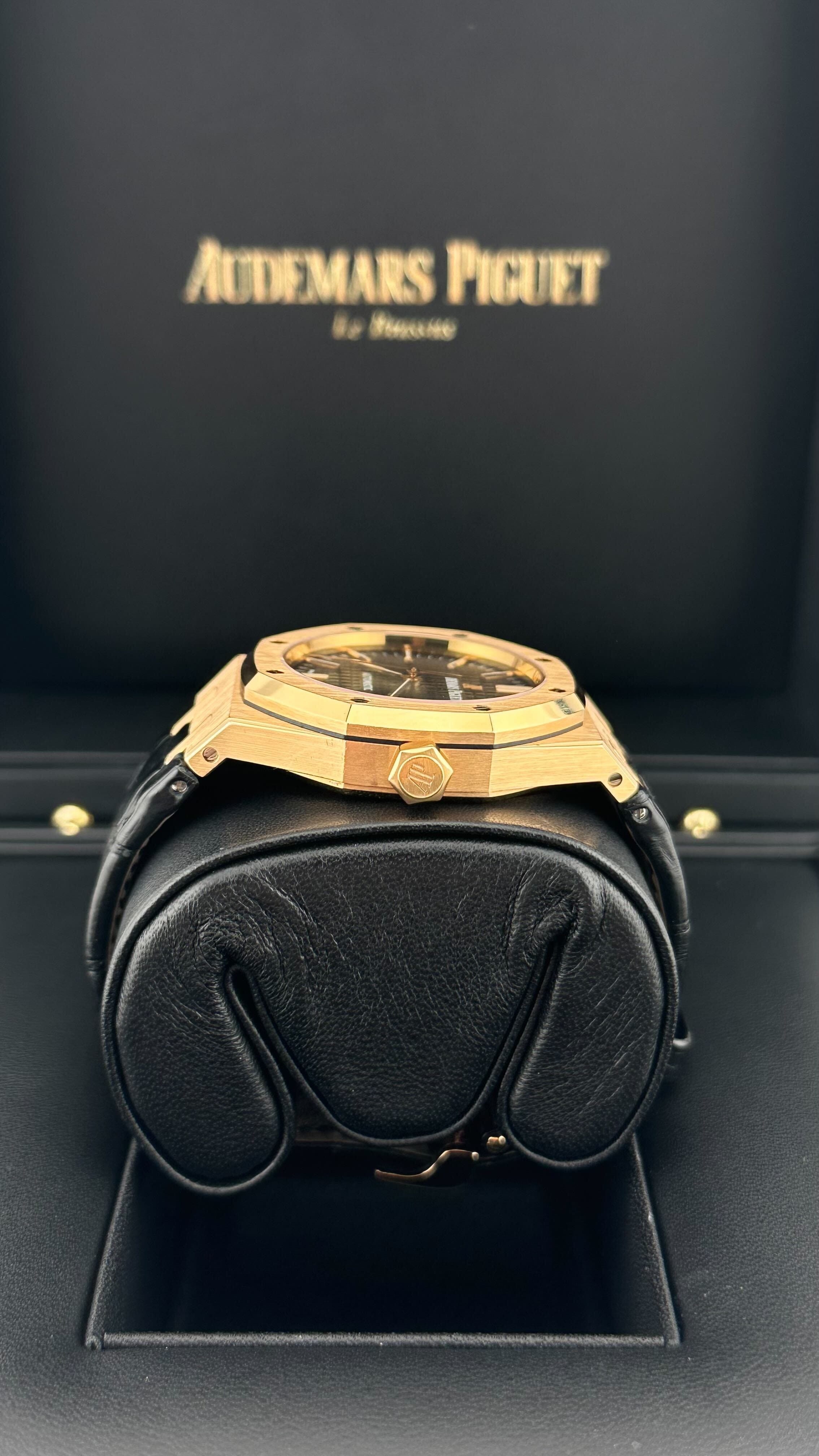 Audemars Piguet Royal Oak Selfwinding 15450OR.OO.D002CR.01 (2016)