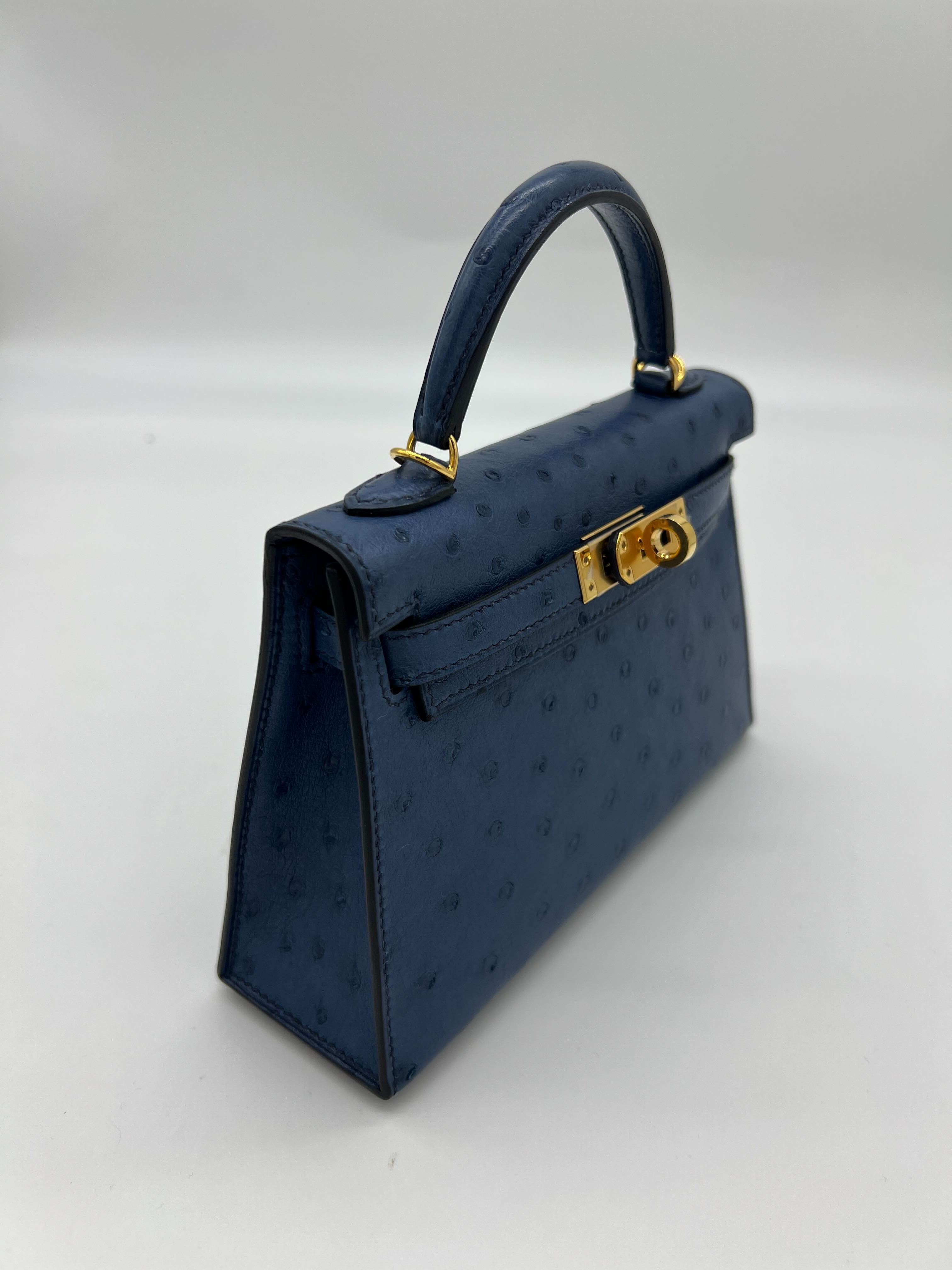 Hermès Kelly 20 Bleu Roy Ostrich Gold Hardware