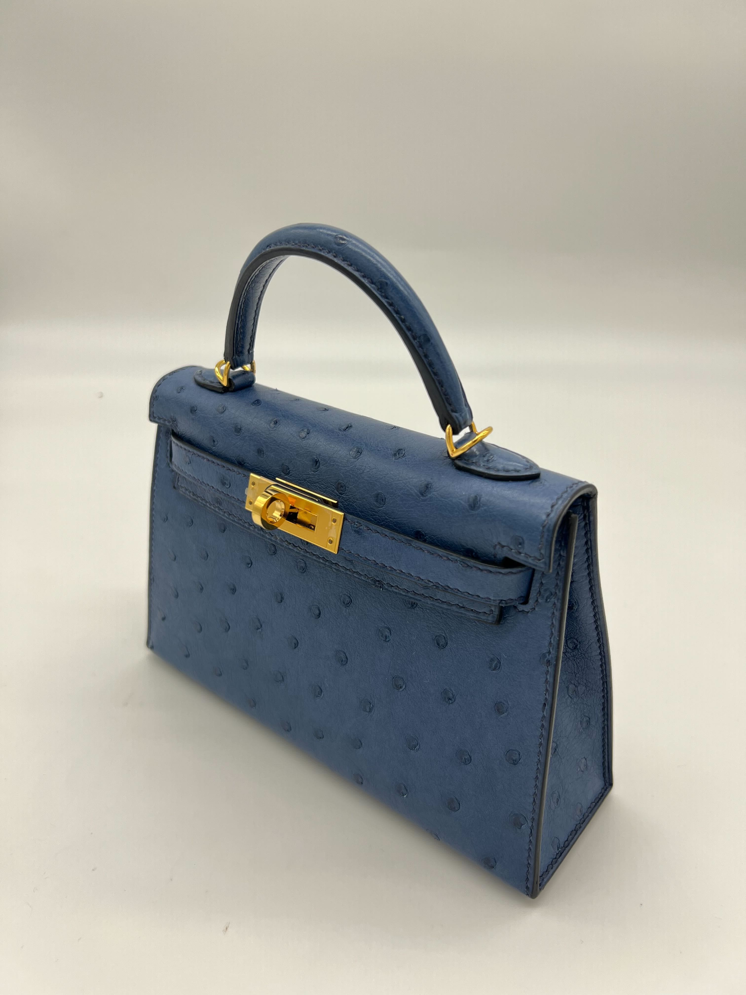 Hermès Kelly 20 Bleu Roy Ostrich Gold Hardware