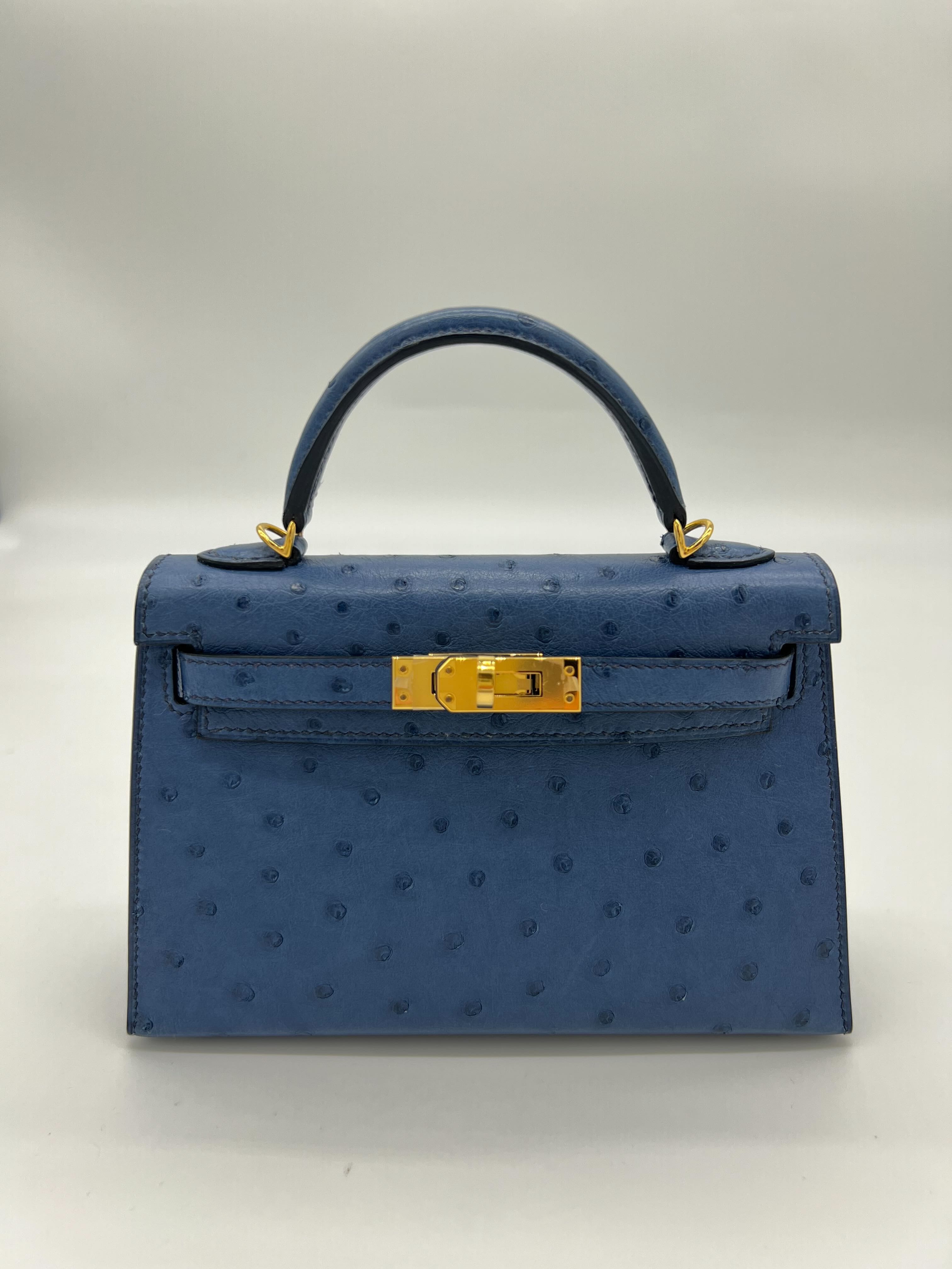 Hermès Kelly 20 Bleu Roy Ostrich Gold Hardware