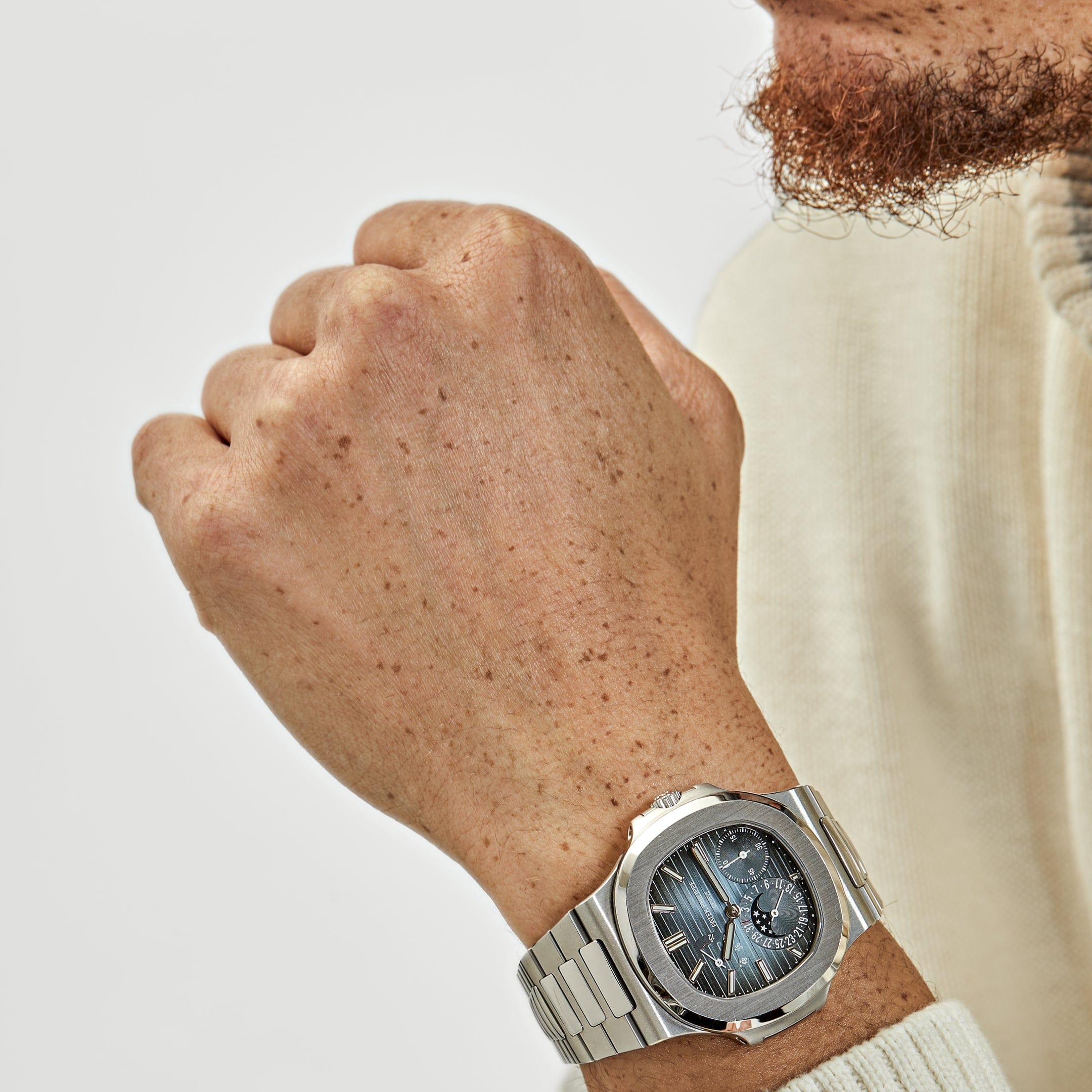 Patek Philippe Nautilus 5712/1A-001 Stainless Steel Blue Dial Moon Phase (2022)