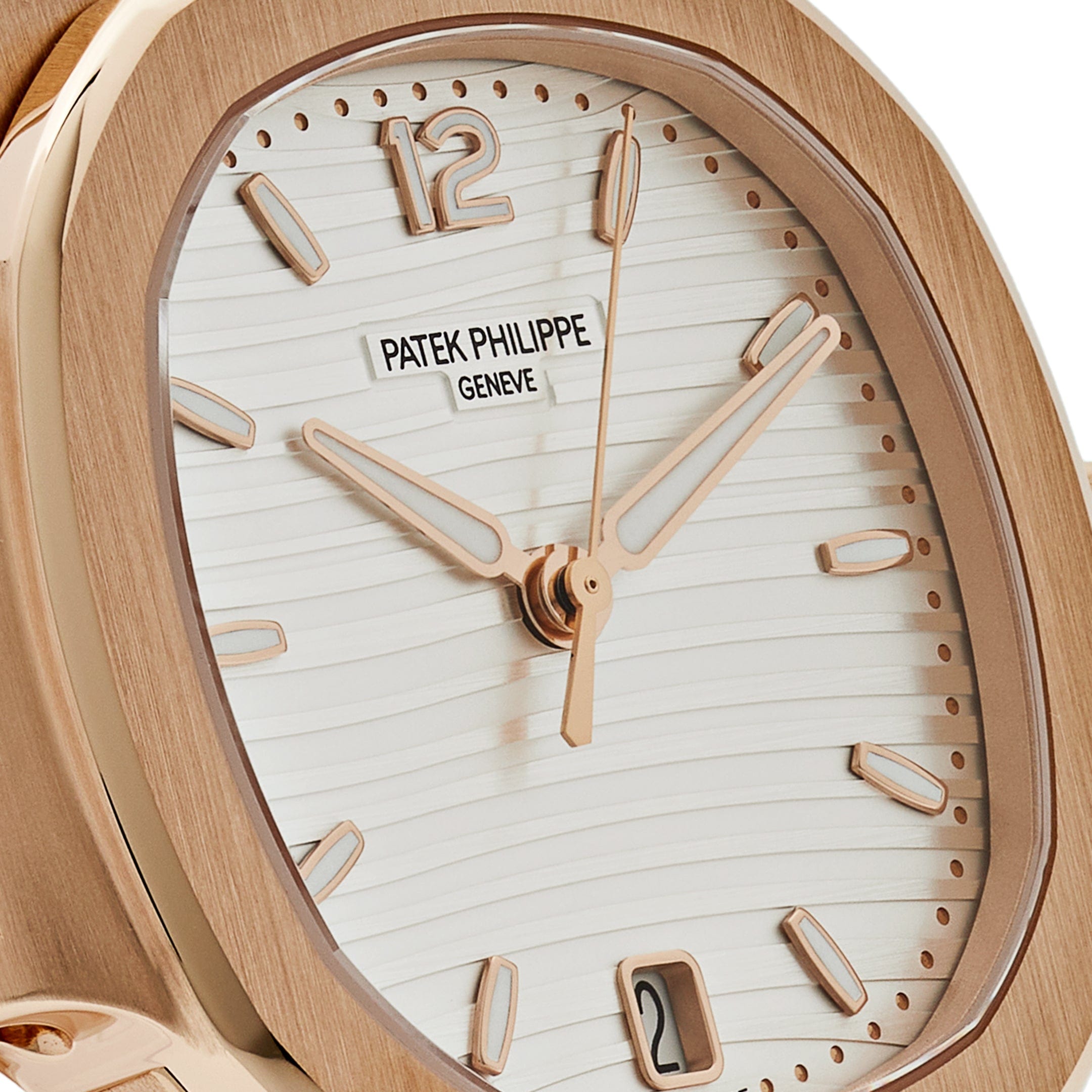 Patek Philippe Nautilus 7118/1R-001 'Ladies' Automatic Rose Gold Silvery Opaline Dial (2023)