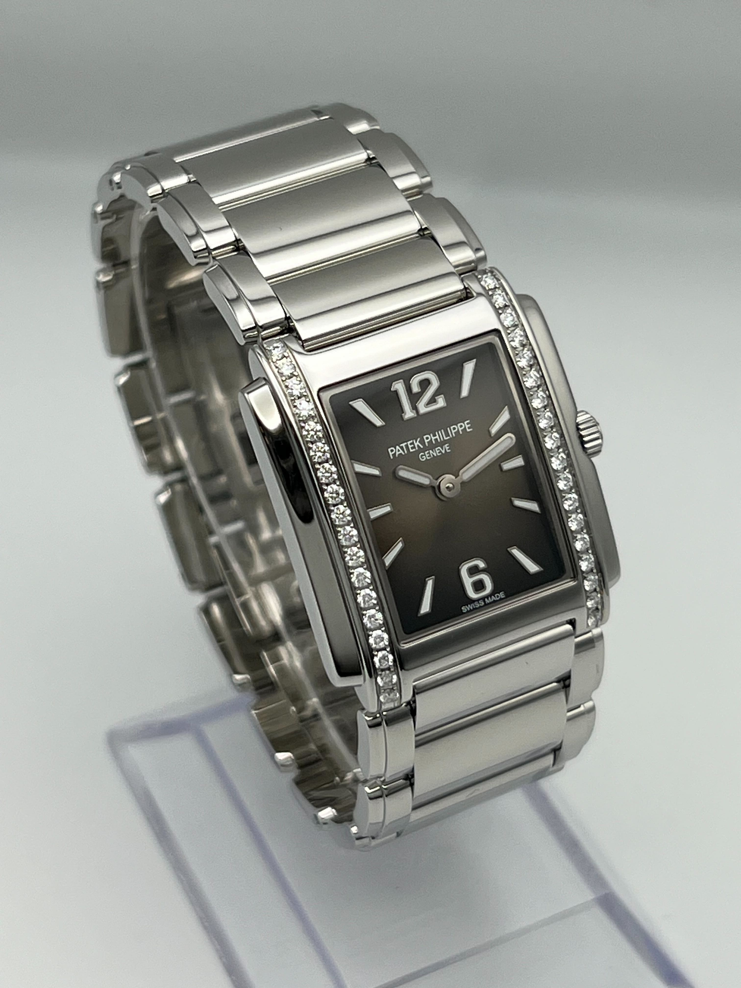 Patek Philippe Twenty-4 'Ladies' 4910/1200A-010 Quartz Stainless Steel Gray Dial Diamond (2023)