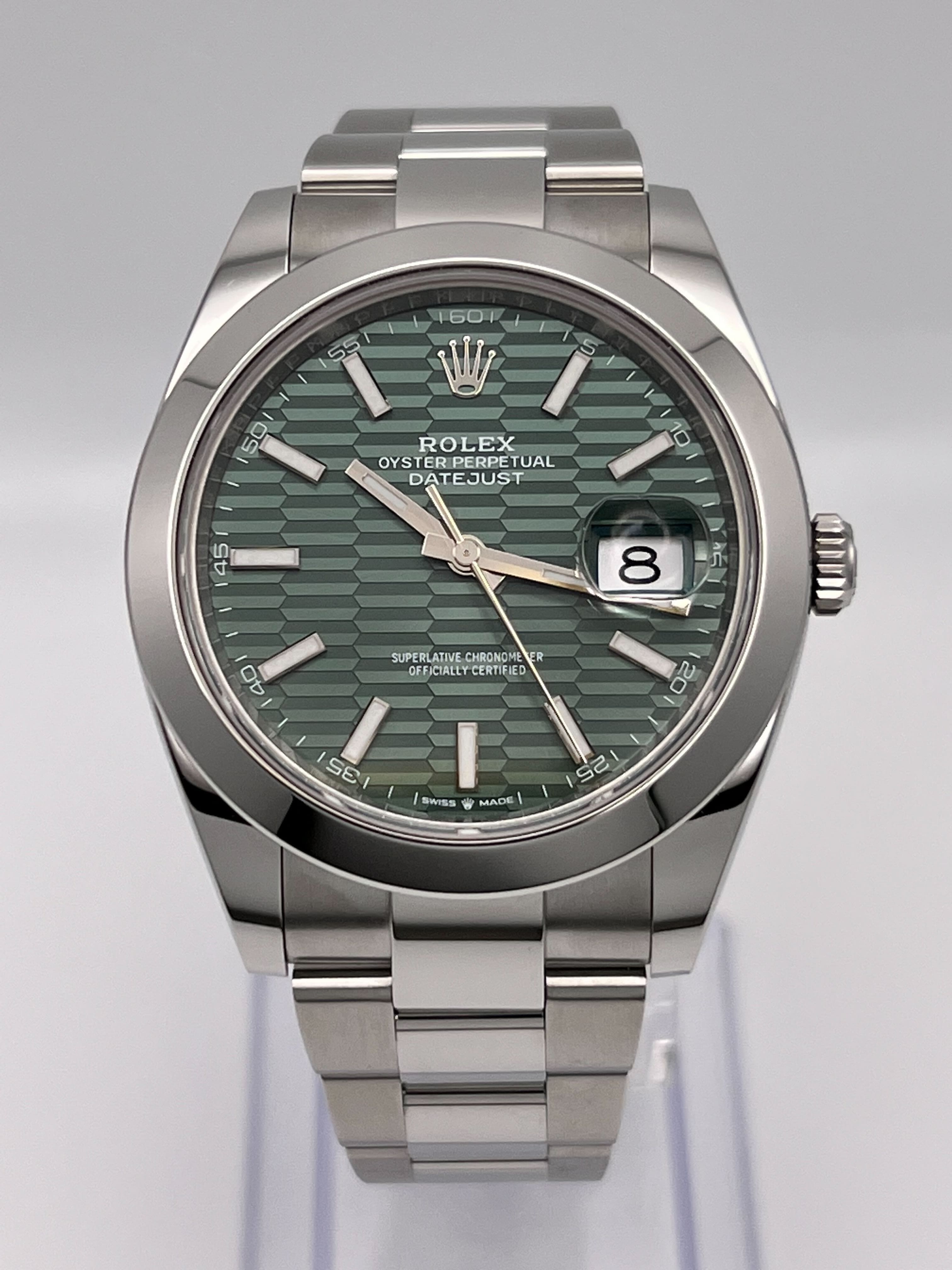 Rolex Datejust 126300 Stainless Steel Green Fluted-Motif Dial Oyster (2023)