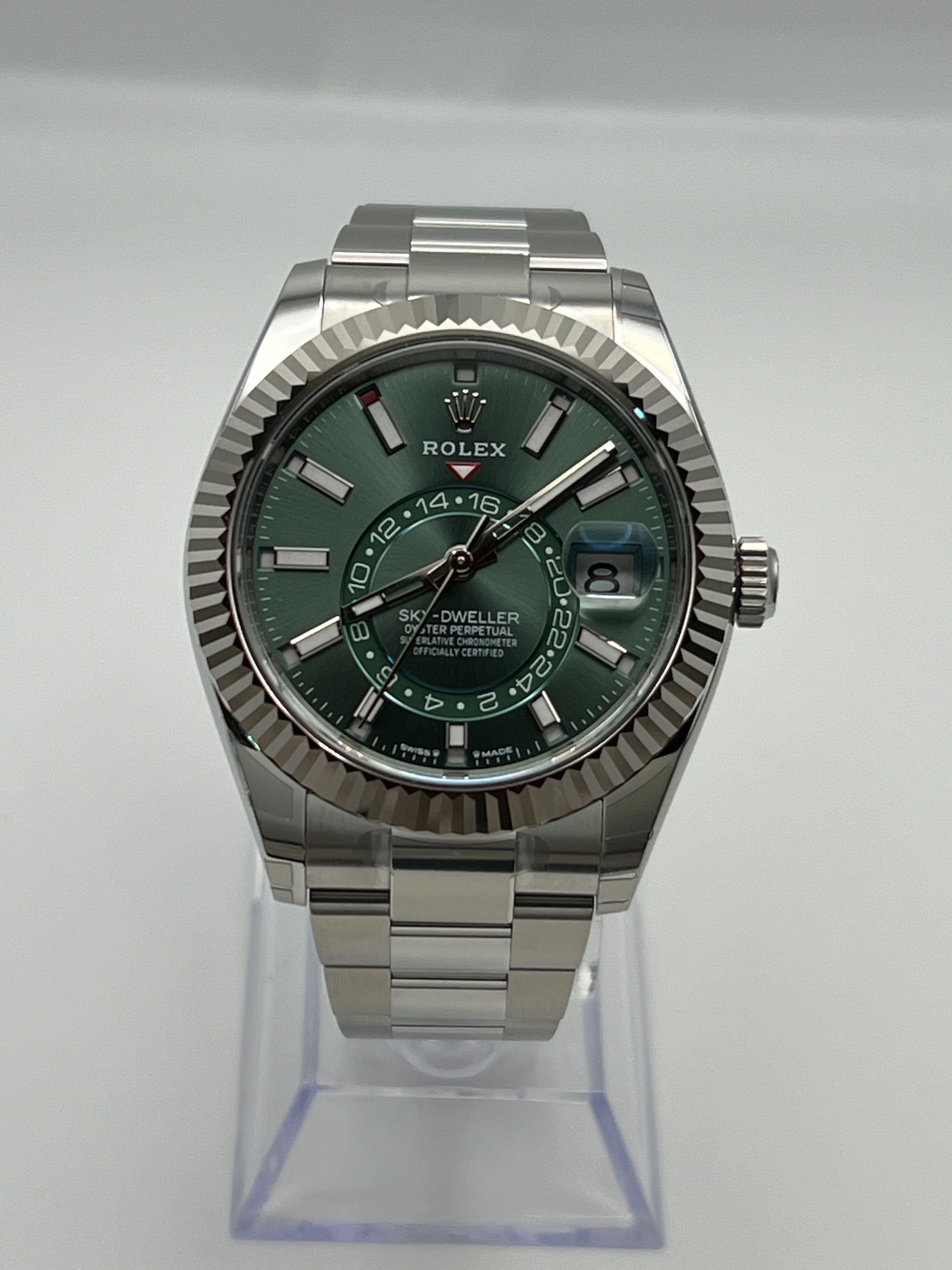 Rolex Sky-Dweller 336934 Stainless Steel Green Dial (2024)