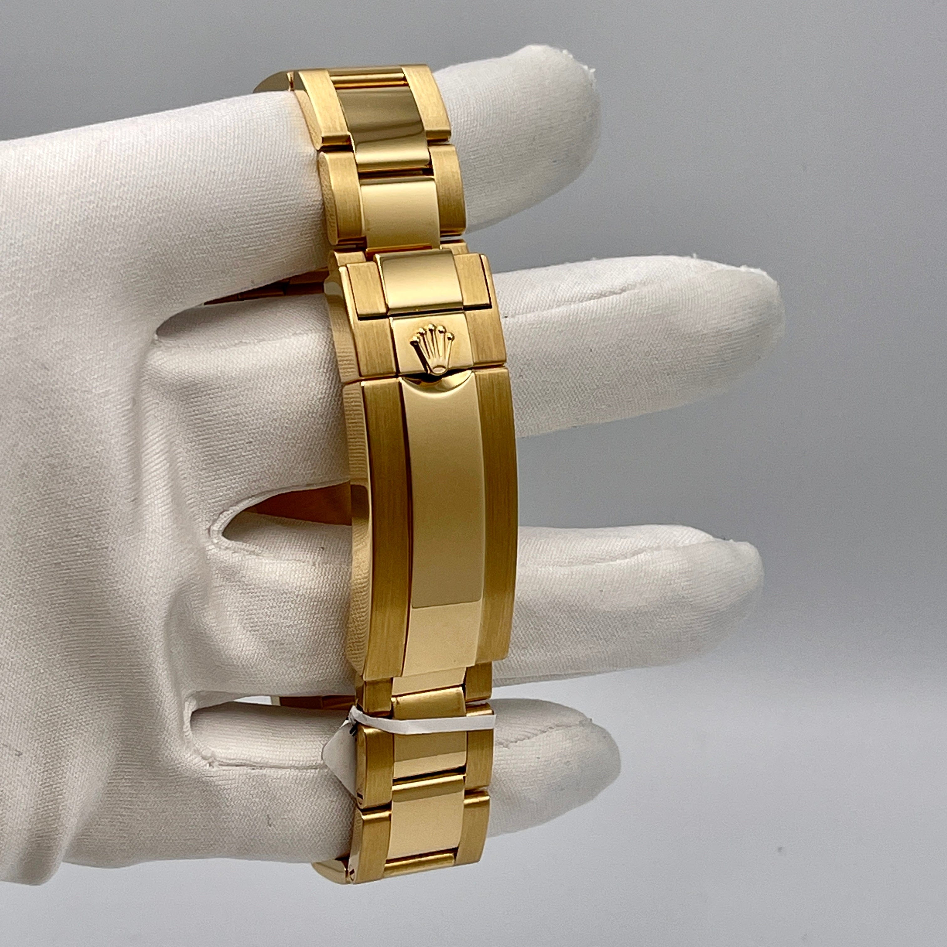 Rolex Submariner Date 116618LN Yellow Gold Black Dial (2020)